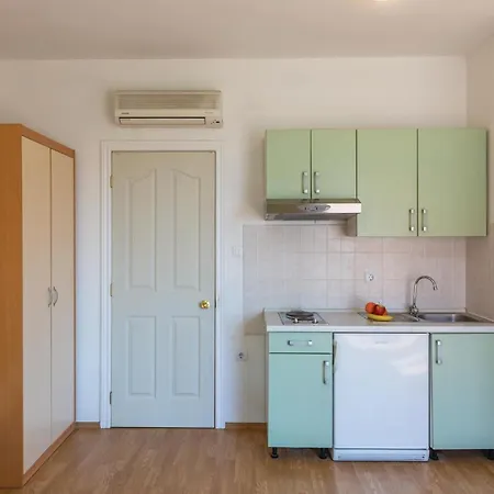 Awesome In With Kitchen Apartment