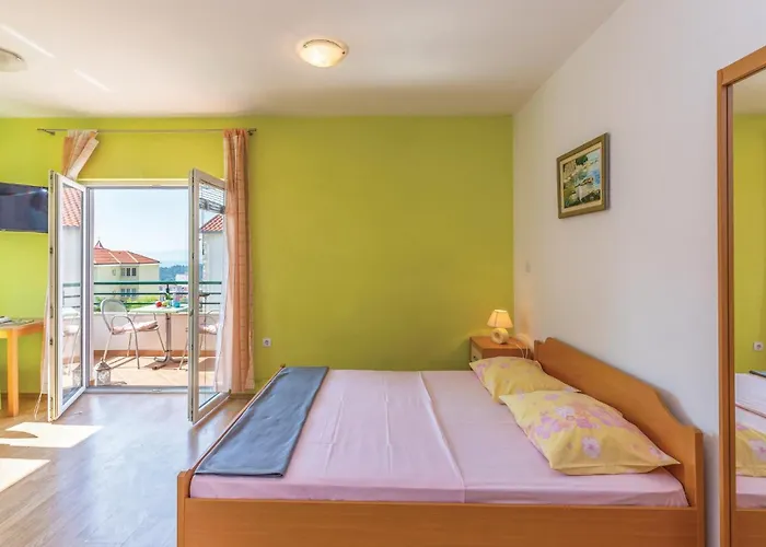 With Sea View 294 Apartment *