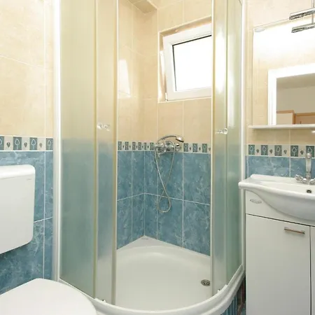 With Sea View 294 מאקרסקה