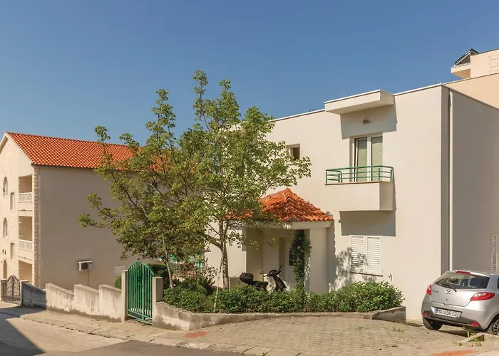 With Sea View 294 Daire